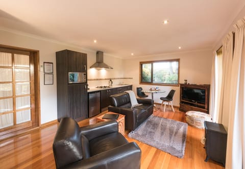 Parnella Kettering Apartment in Tasmania