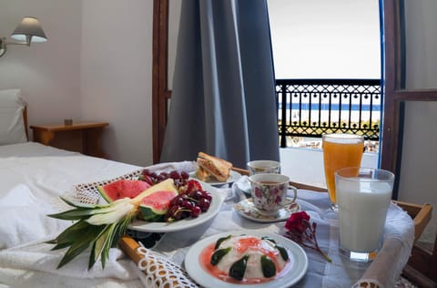 Breakfast, Breakfast