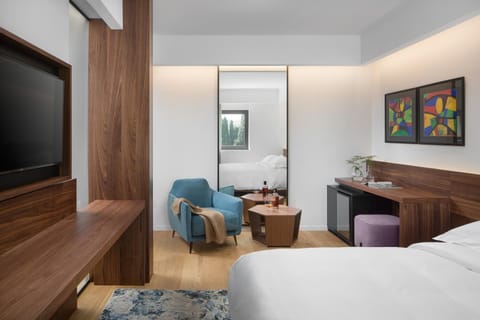 Communal lounge/ TV room, Bed, Photo of the whole room, Bedroom