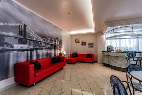 Lobby or reception, Lounge or bar, Seating area