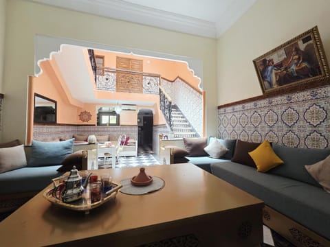 Communal lounge/ TV room, Living room