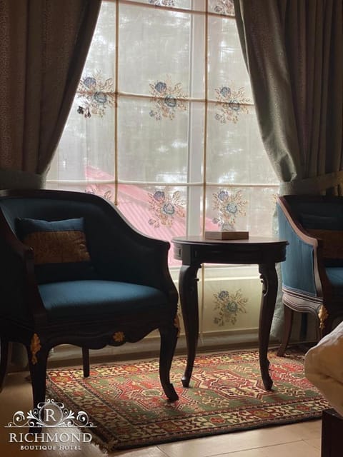 Seating area