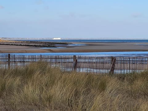 Appartement, Les TEMPLIERS, RDC VUE MER PROCHE CENTRE VILLE Apartment in Houlgate