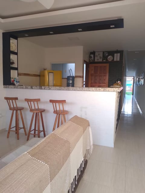 Coffee/tea facilities, Kitchen or kitchenette, Living room, Decorative detail, kitchen