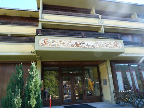 Property logo or sign