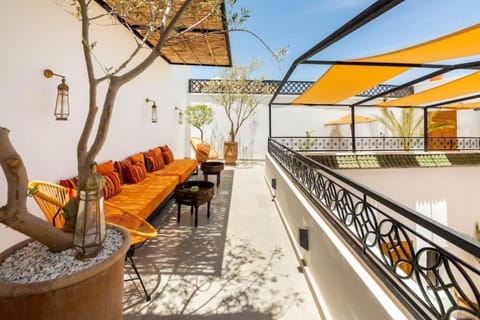 Patio, Internal: Not applicable to any particular room