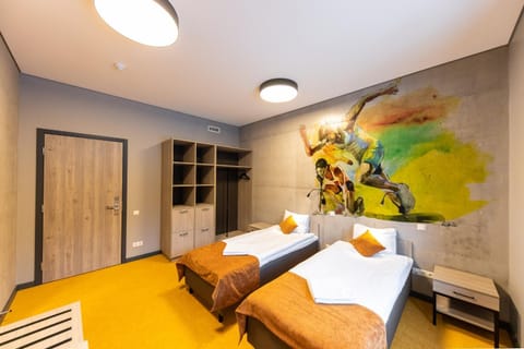 Photo of the whole room, Bedroom