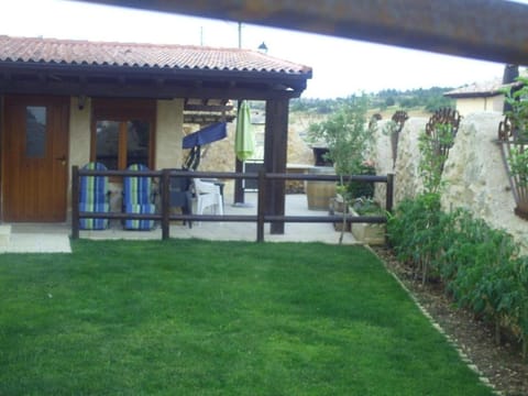 Garden, Balcony/Terrace