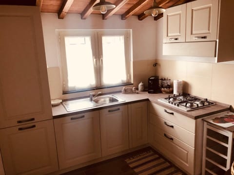 Villetta dai Barone con panorama mozzafiato park gratuito Apartment in Pistoia