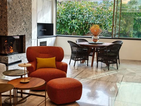 Sandy's Superior Suite Apartment in Argolis, Greece