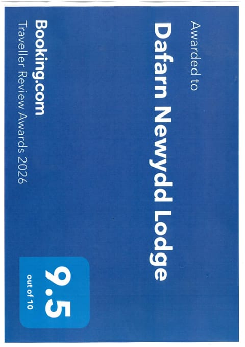 Dafarn Newydd Lodge Apartment in Wales