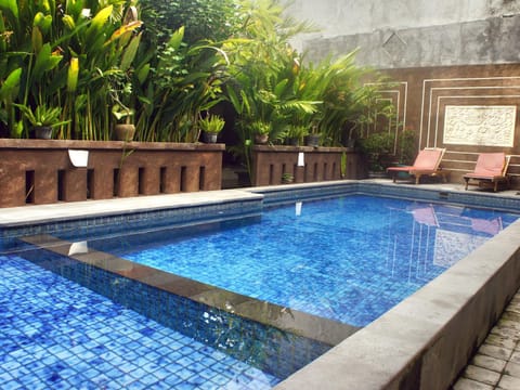 Property building, Area and facilities, Swimming pool