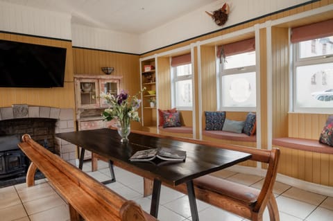 50TheHighstreet by The House of Danu House in Kingussie