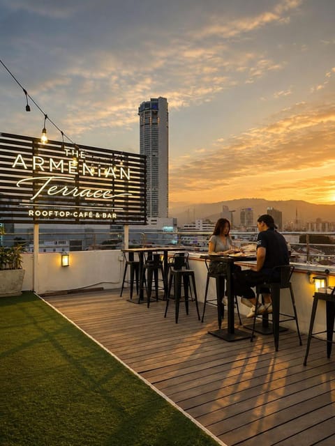 Property building, Restaurant/places to eat