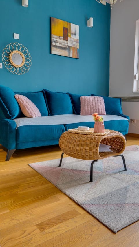 SPA apartment YIN - hot tub, sauna, spa Apartment in Novi Sad