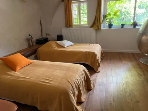 La Genevraie House in Provence-Alpes-Côte d'Azur