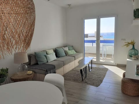 Living room, Sea view