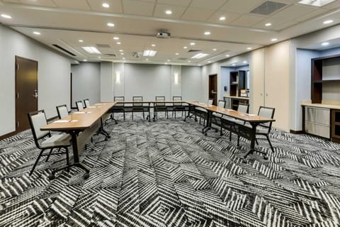 Meeting/conference room