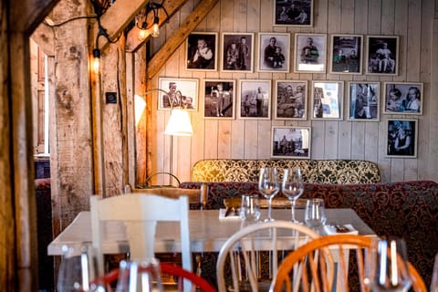 Restaurant/places to eat