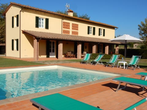 Villa Le Farfalle Villa in Capannori