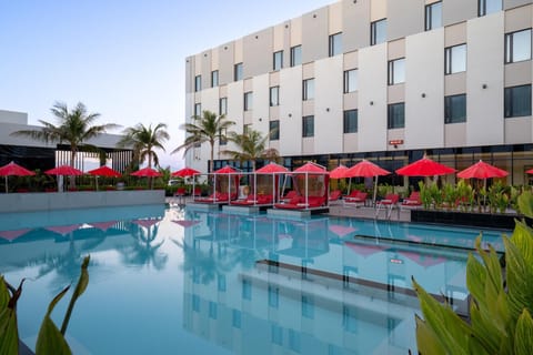 Property building, Swimming pool