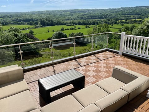View (from property/room), Balcony/Terrace