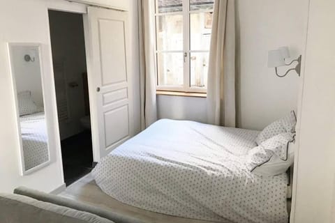 Studio cosy, hyper centre ville Apartment in Bourgogne-Franche-Comté