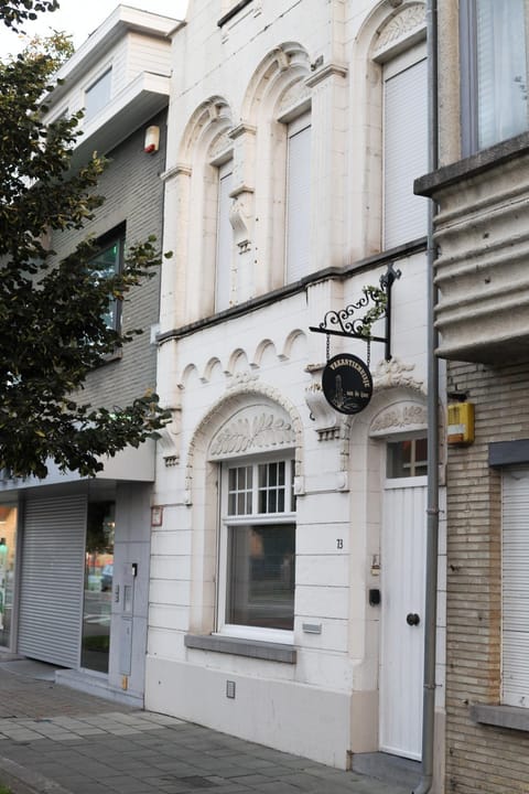 Vakantiehuisje aan de Ijzer House in Flanders