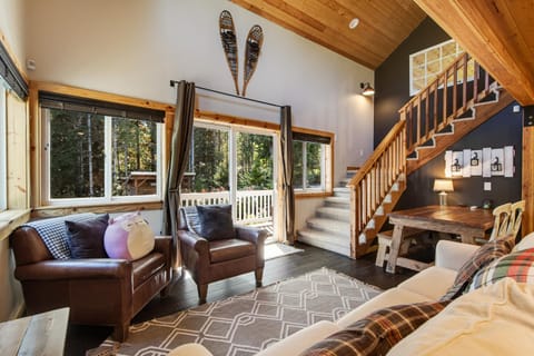 Evergreen Grove House in Hood Canal