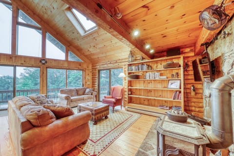 Log Cabin with a View Cabin in Andover