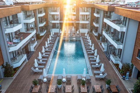 Property building, Off site, Karaoke, Pool view, Swimming pool, locker