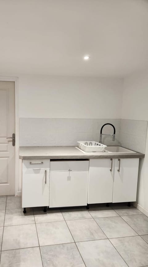 RDC Villa - Résidentiel - Entrée indépendante Apartment in Marseille