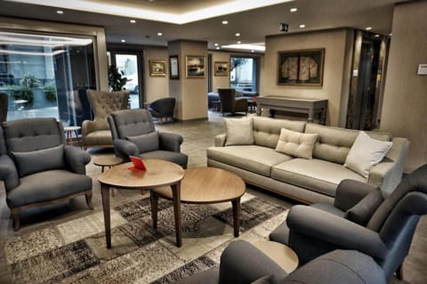 Lobby or reception, Lounge or bar