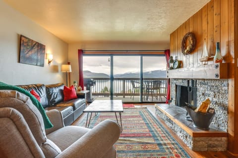 8 Mi to Keystone Resort Dillion Condo with Hot Tub! Apartment in Dillon