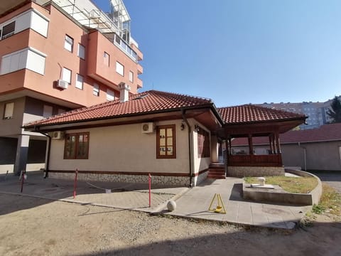 MON Accommodation free parking Bed and Breakfast in Serbia