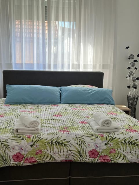 Apartmani Gandi Apartment in Lika-Senj County