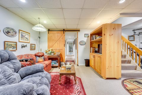 Georgia Home with 2 Fire Pits and Creek Access! Apartment in Union County