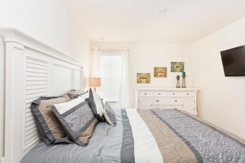 TV and multimedia, Bedroom
