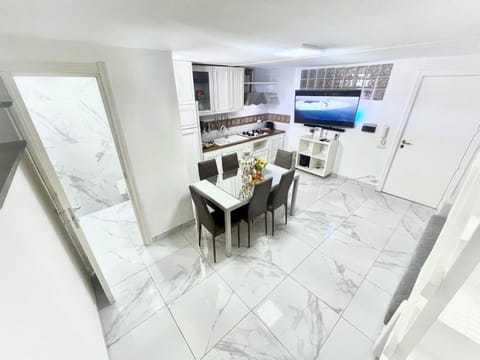 House Relax Apartment Centro di Napoli Apartment in Naples
