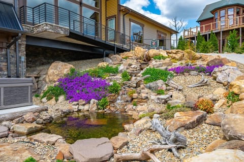 Tennessee Whiskey, Indoor Pool, Amazing Views, Theater Room, Hot Tub, 5 Star Luxury! House in Sevier County