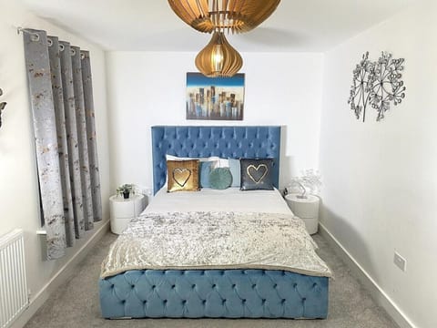 ☆Igloo MagnoliaView Luxe Townhouse + Free Parking☆ House in Leeds
