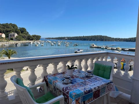 View (from property/room), Balcony/Terrace, Sea view