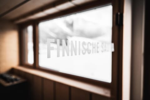 Sauna, Sauna, Spa and wellness centre/facilities