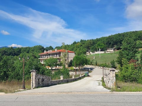 Property building, Day, Natural landscape, Mountain view
