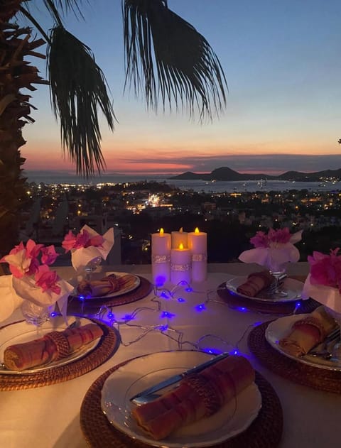 Dining area, Sunset