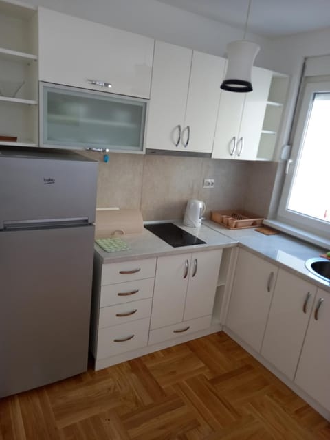 Leonora & Free Parking Apartment in Serbia