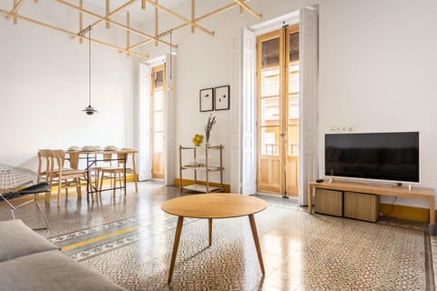 Living room, Dining area