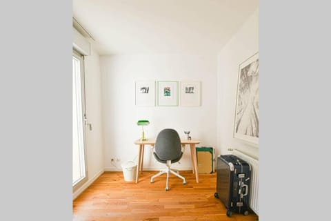 West Side - Full river view - Spacious - de Luxe Apartment in Lyon