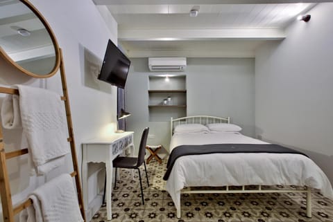 Chateau La Vallette - St. Elmo Suite Bed and Breakfast in Valletta