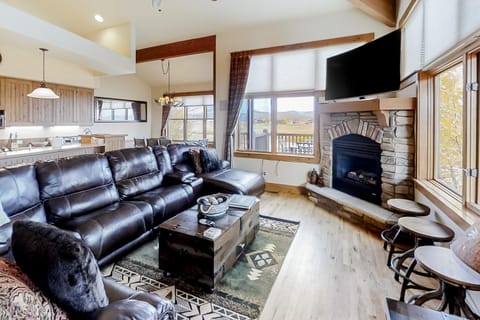 Mountain Sky House in Granby